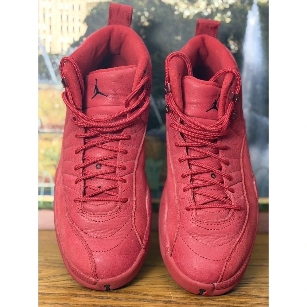 Jordan 12 size